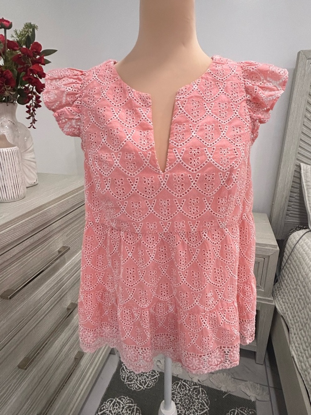 Lilly Pulitzer Peach Eyelet Flutter Sleeve Peplum Top